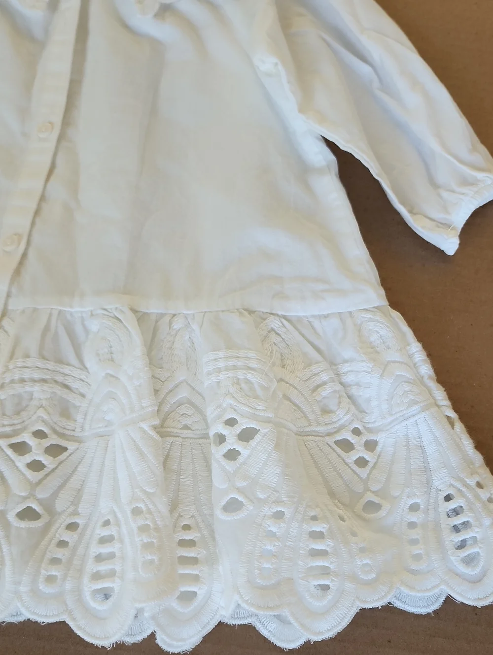 Zara Kids White Eyelet Button-Front Dress, Size 4 years